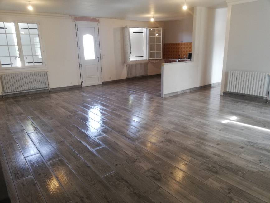Pose de carrelage imitation- parquet en pose joint perdu