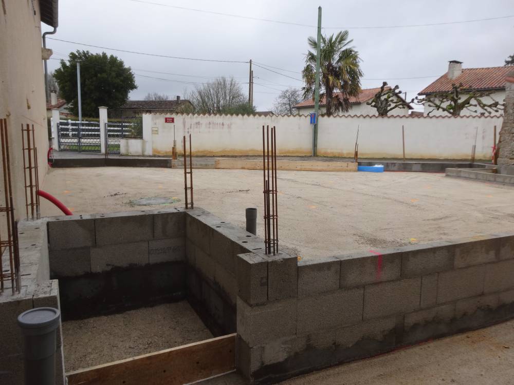Construction de garage attenant à l'habitation avec cage d'ascenseur 10-min