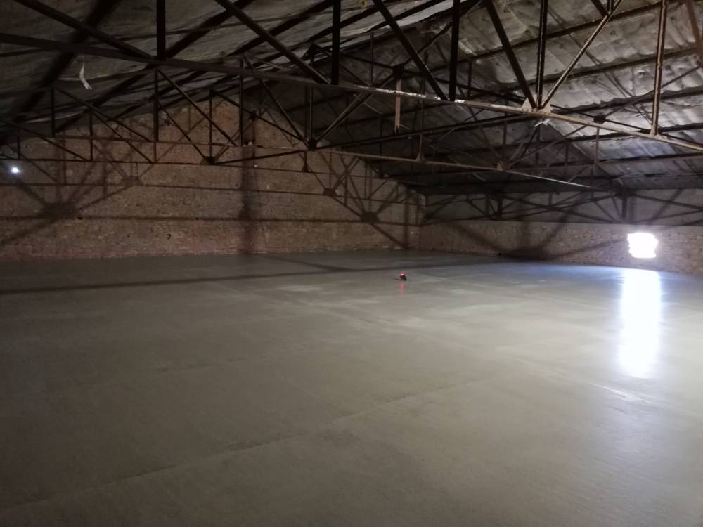 Création de plancher hourdi 300m²entrevous plastique sur poteaux béton 7-min