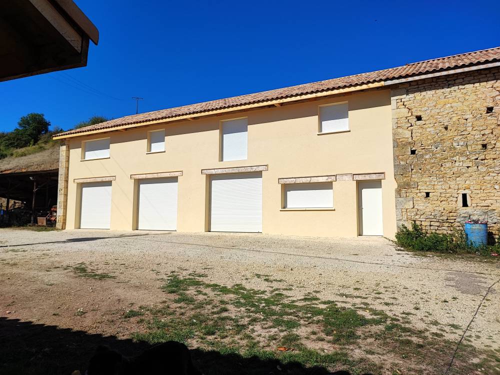 Transformation de grange ouverte en garage et plancher hourdi polystyrène 20-min